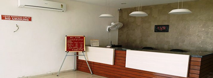 1803/Hotel FavourEat - Bharuch 02.jpg